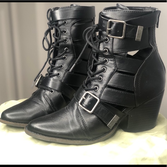 coconuts getty bootie